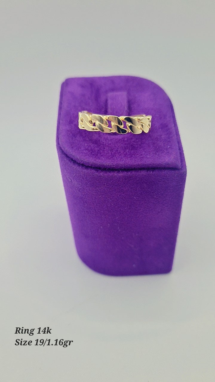 Glam ring10