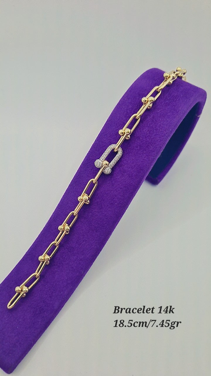 Glam Bracelet42