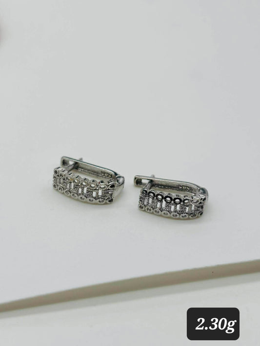 AmaraBloom White Earrings