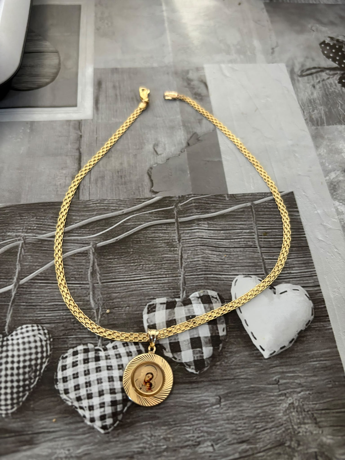 SantMary Necklace